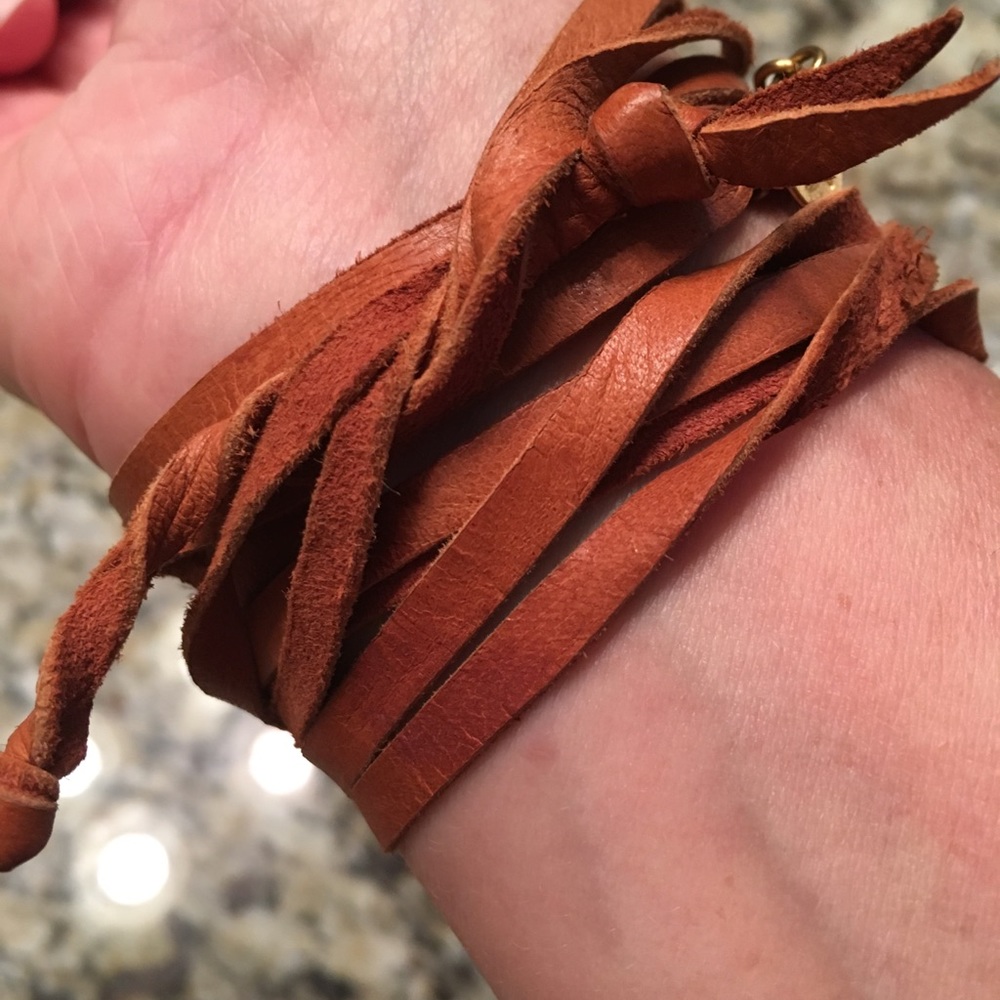 Leather wrap bracelet - Picture 2 of 4